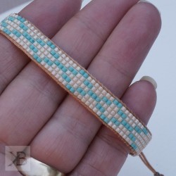 Pastelowa bransoletka z koralików