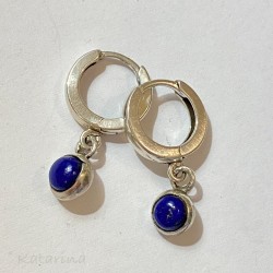 Silver earrings with lapis lazuli