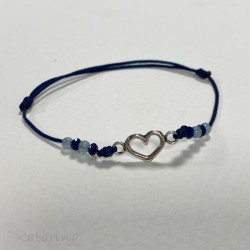 Silver bracelet with a heart