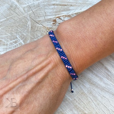 Navy blue beaded bracelet